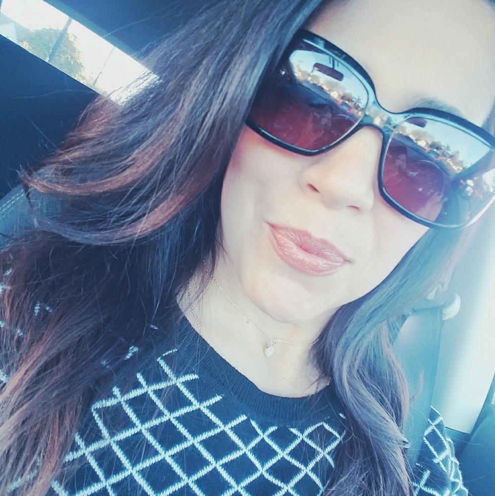 Meet your Posher, Paulina